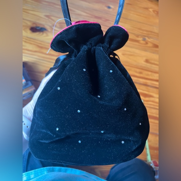 Victoria’s Secret Velvet with Rhinestones Conch Bag/Purse Brand New - Picture 5 of 6